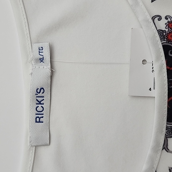 Ricki's Size XL White Shirt Resplendent with Red and Black Design  Size XL - Picture 4 of 11